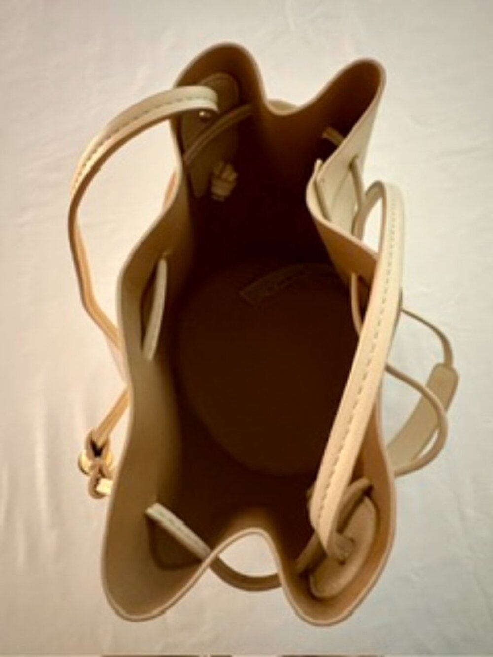 Mango Faux Leather Bucket Handbag NWT - Picture 2 of 7